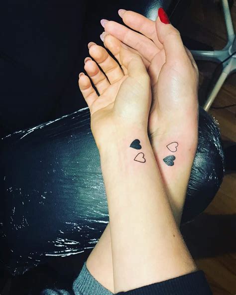 tatuajes de amistad de 2|tatuajes para amigas elegantes.